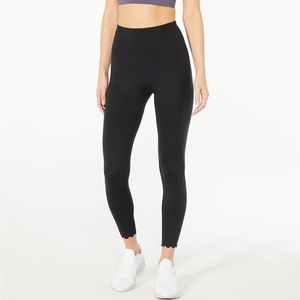 Bally Scallop Leggings in Black / Size Small